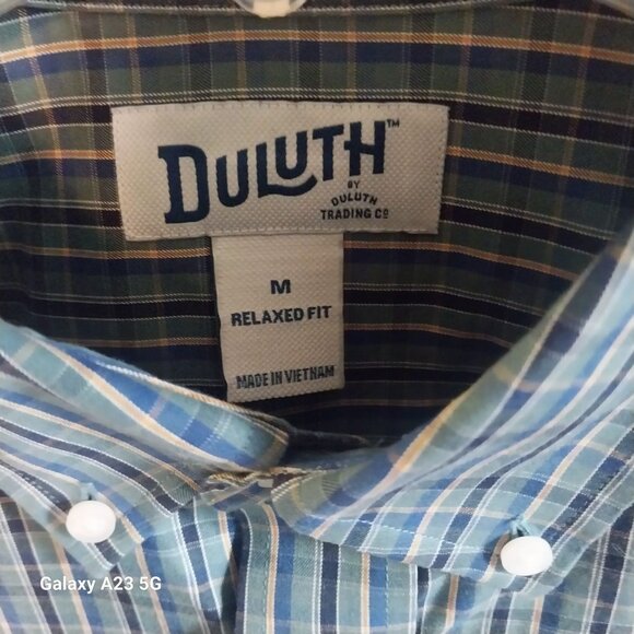 Duluth Trading Co. Mens Relaxed Fit Button-Down Shirt M Classic Outdoor Relax - Picture 2 of 5